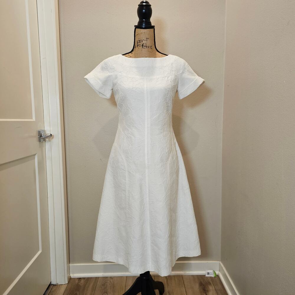 Joan & David Vintage White Shortsleeve Jacquard Dress Size 36